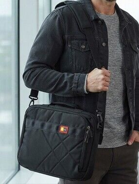 Case Logic Quilted Laptop Briefcase 15.6" & Tablet Case Black Travel Messenger